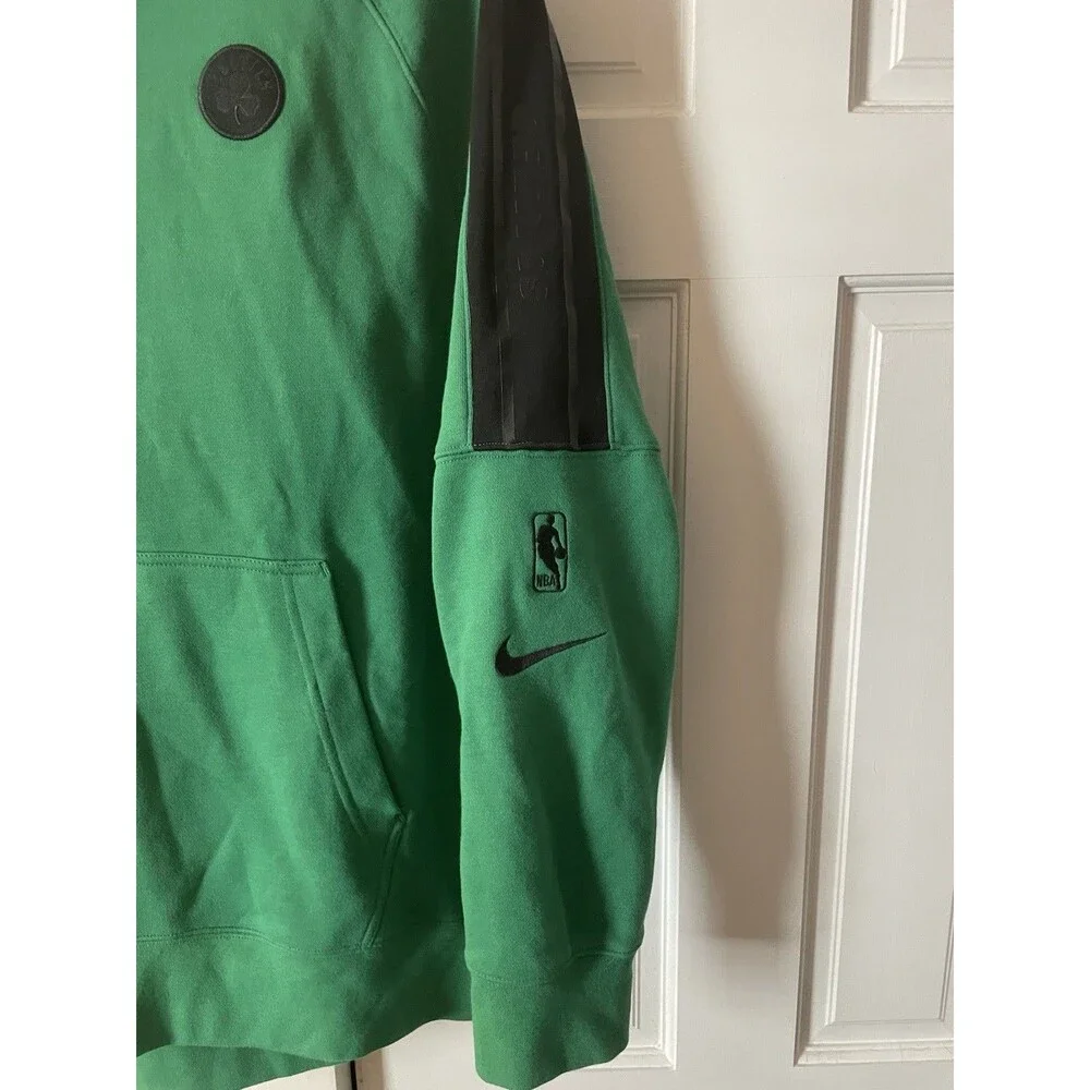 Nike NBA Boston Celtics Courtside Pullover Hoodie Green Black Men's XL